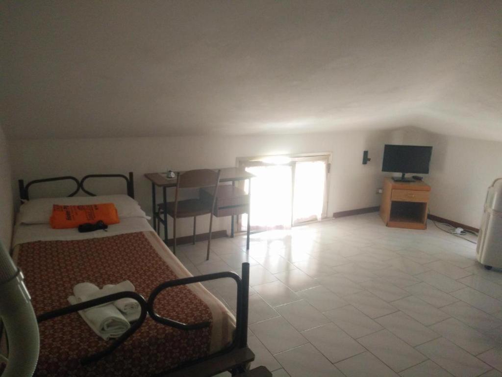 Hotel Peonia Римини Экстерьер фото